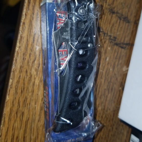 Collectable items - Picture 2 of 3